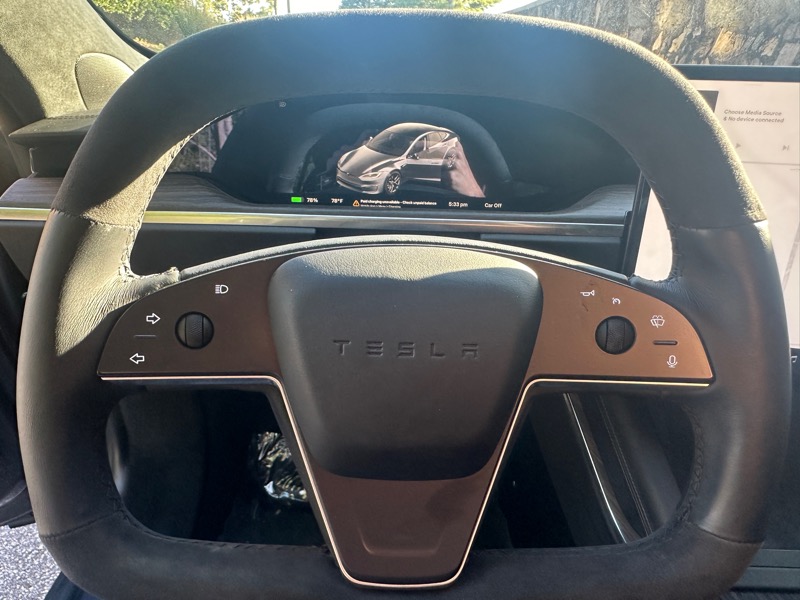 2022 Tesla Model S photo 13