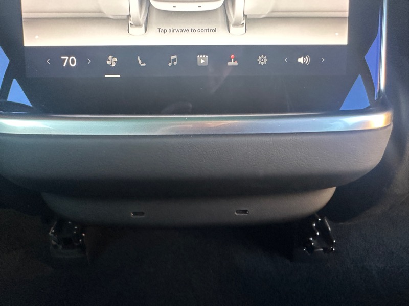 2022 Tesla Model S photo 22