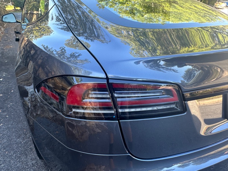 2022 Tesla Model S photo 51