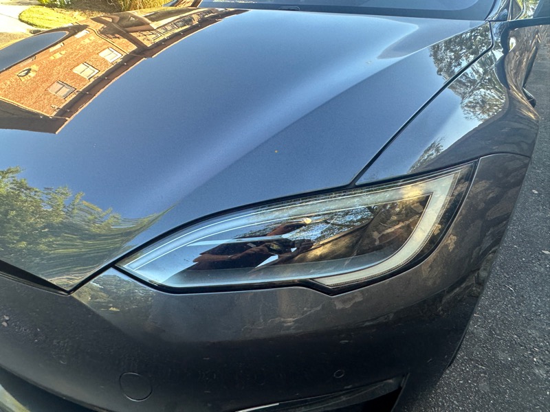 2022 Tesla Model S photo 54
