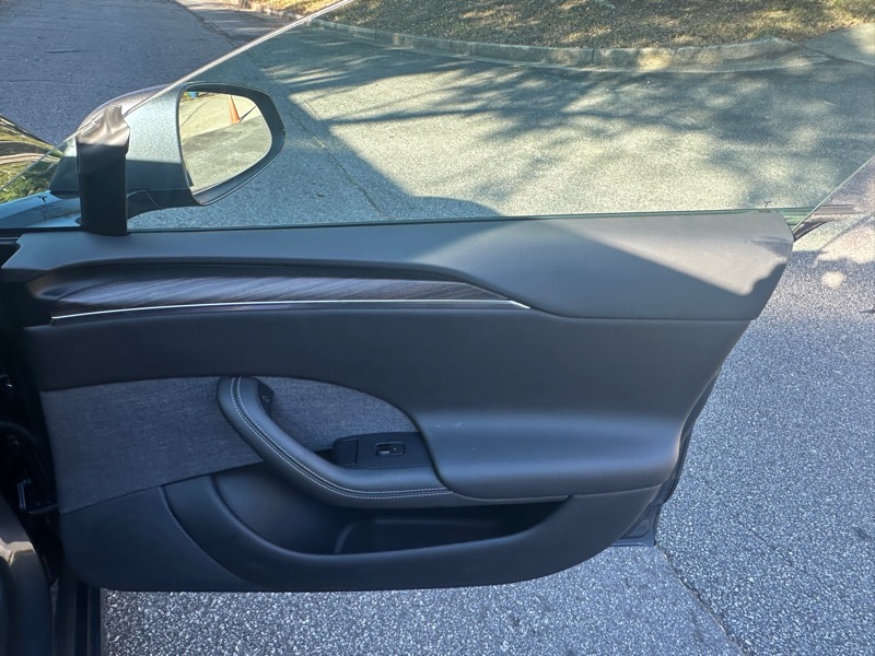 2022 Tesla Model S photo 60