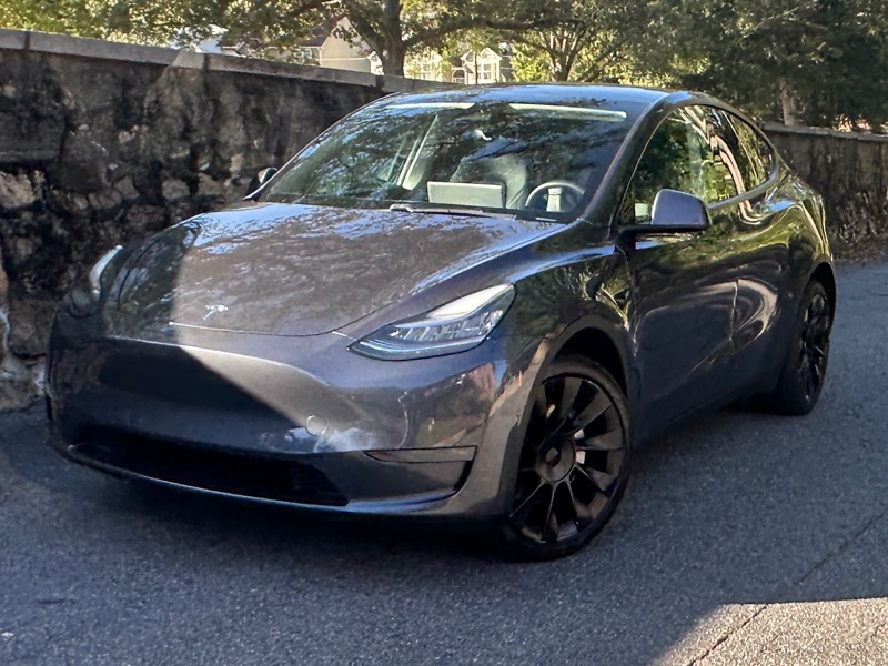Tesla Model Y  2021