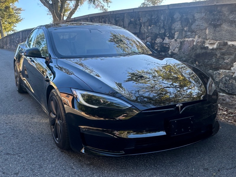 Tesla Model S  2022