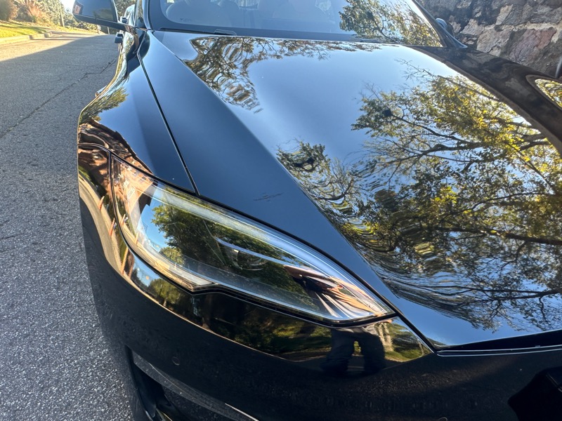 Tesla Model S  2022