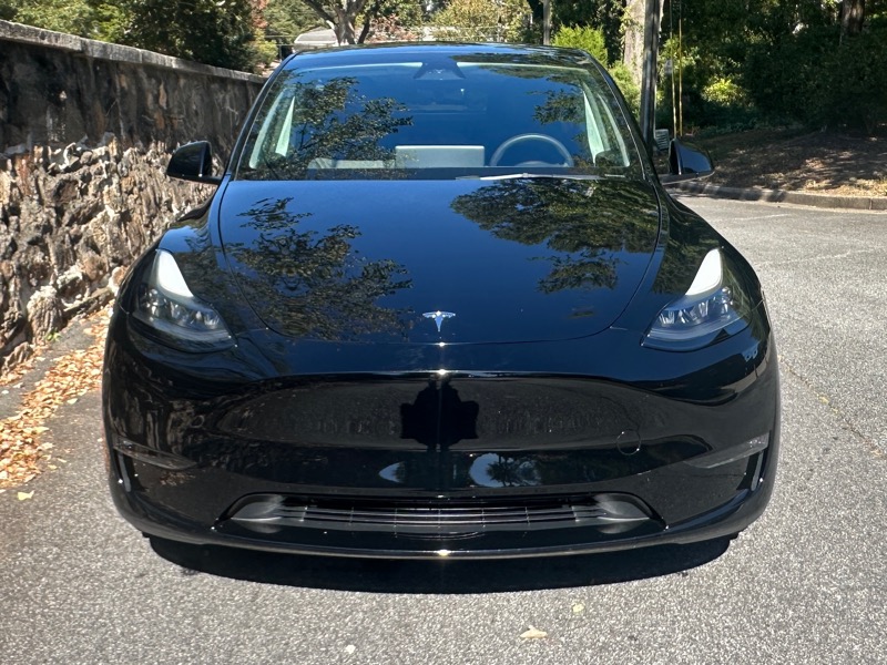 Tesla Model Y  2023