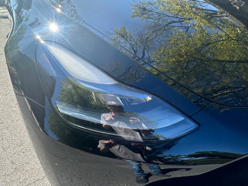 Tesla Model Y  2023