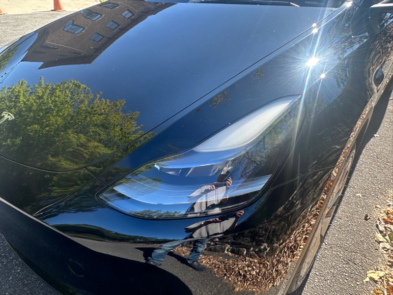 Tesla Model Y  2023
