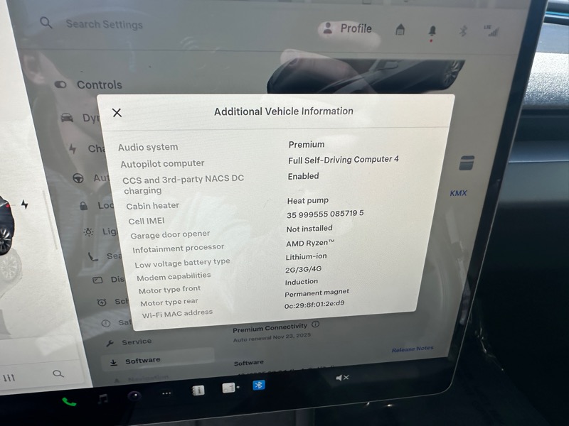 Tesla Model 3  2024