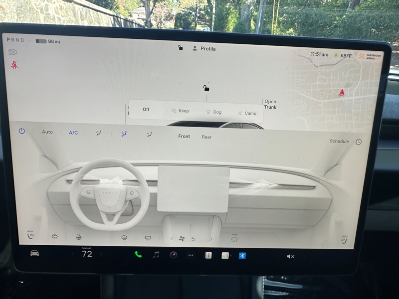 Tesla Model 3  2024