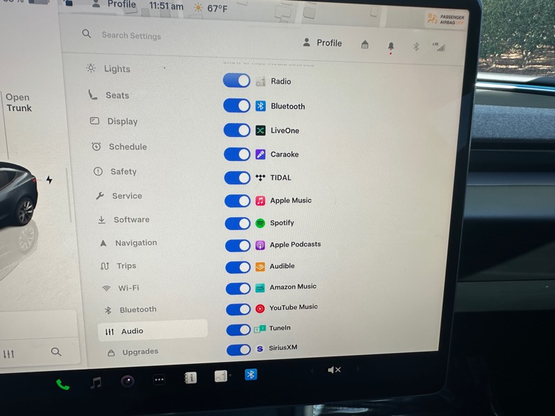Tesla Model 3  2024