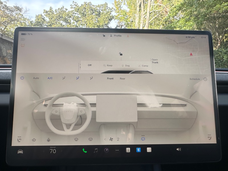 Tesla Model 3  2024