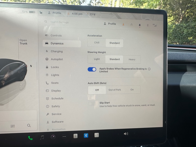 Tesla Model 3  2024
