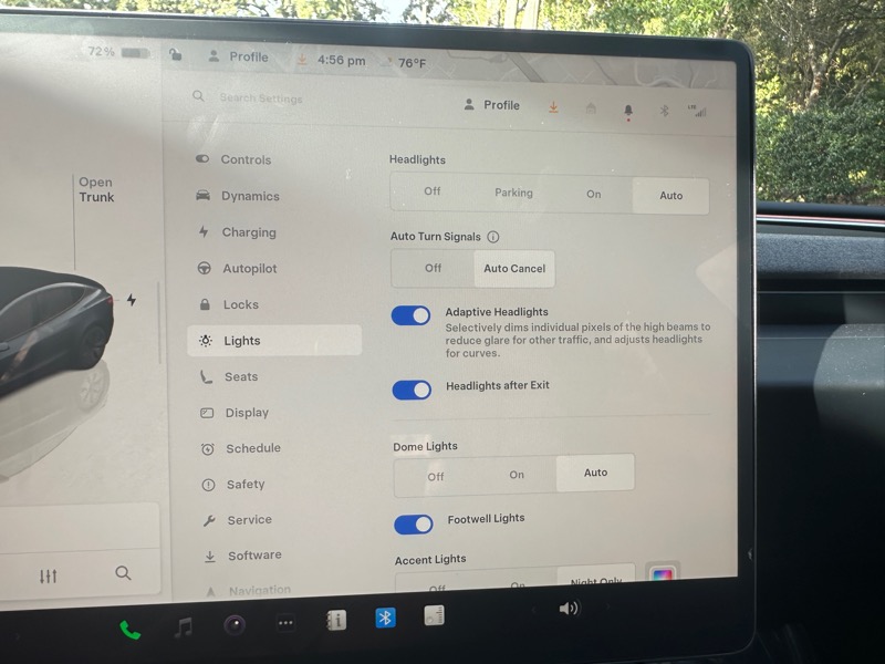 Tesla Model 3  2024