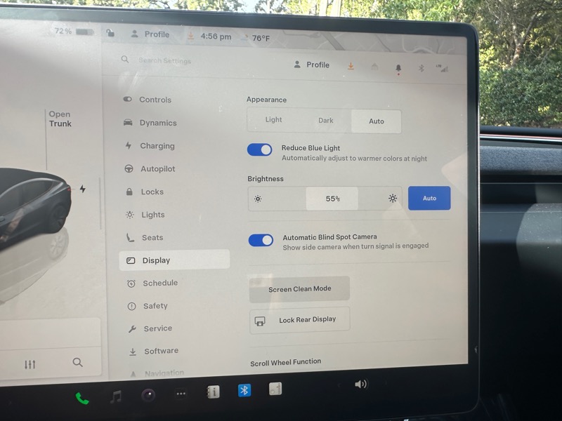 Tesla Model 3  2024