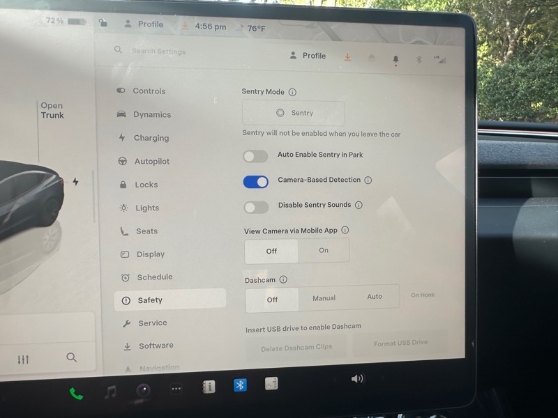Tesla Model 3  2024
