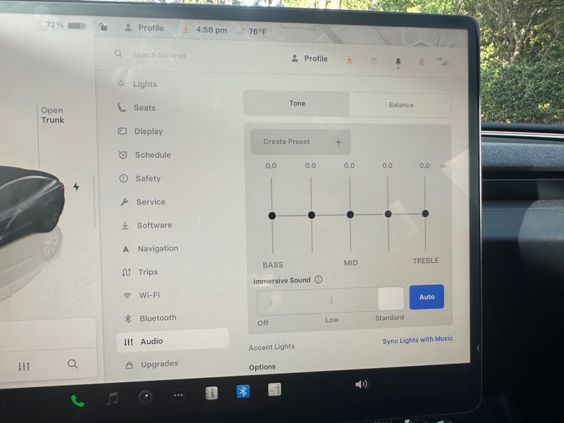 Tesla Model 3  2024
