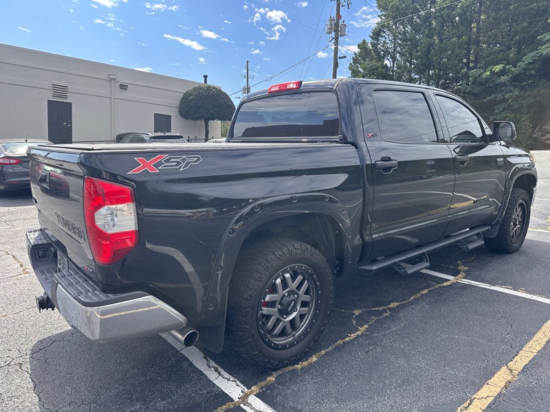 Toyota Tundra  2018