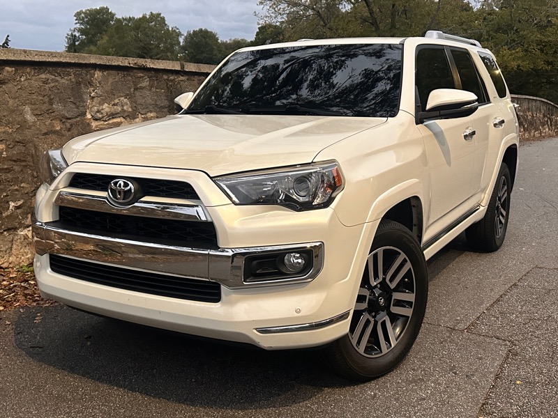 Toyota 4Runner Limited 4WD V6 2015