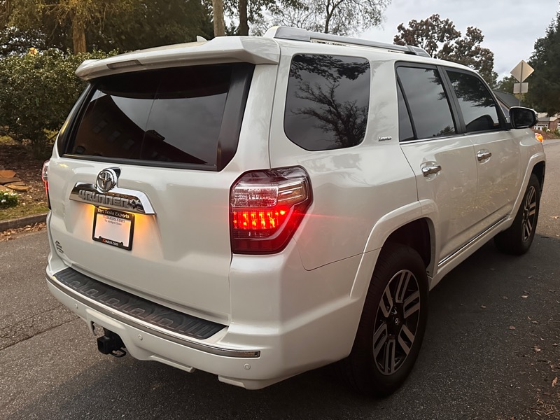 Toyota 4Runner Limited 4WD V6 2015