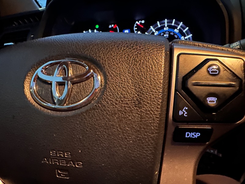 Toyota 4Runner Limited 4WD V6 2015