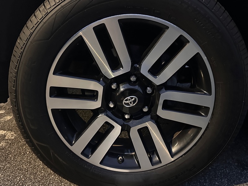 Toyota 4Runner Limited 4WD V6 2015