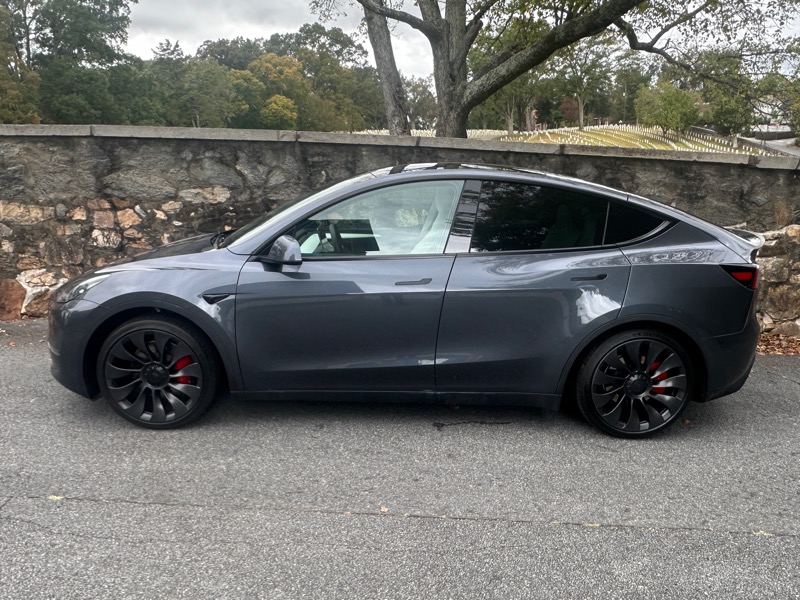 Tesla Model Y Performance AWD 2023