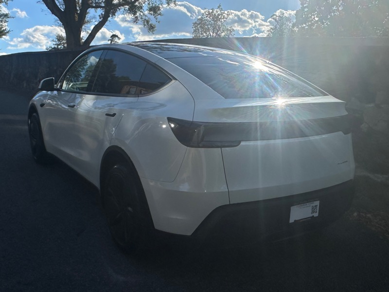 Tesla Model Y Long Range AWD 2026