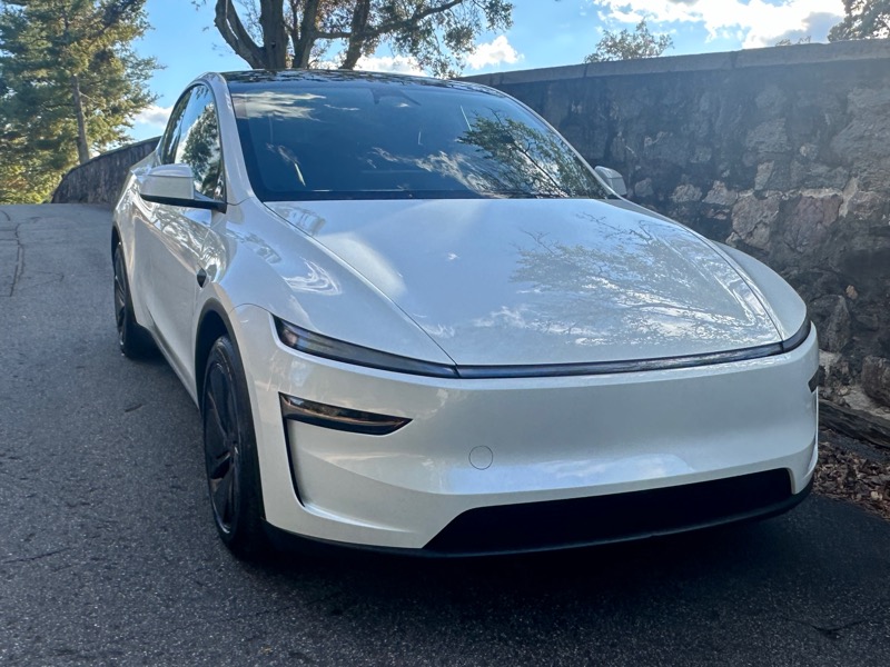 Tesla Model Y Long Range AWD 2026