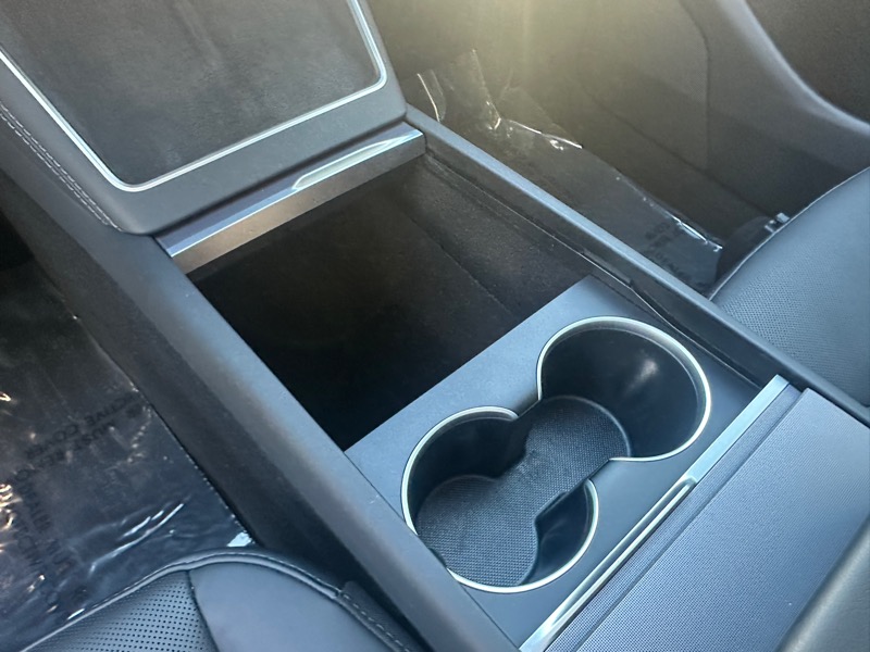 Tesla Model Y Long Range AWD 2026