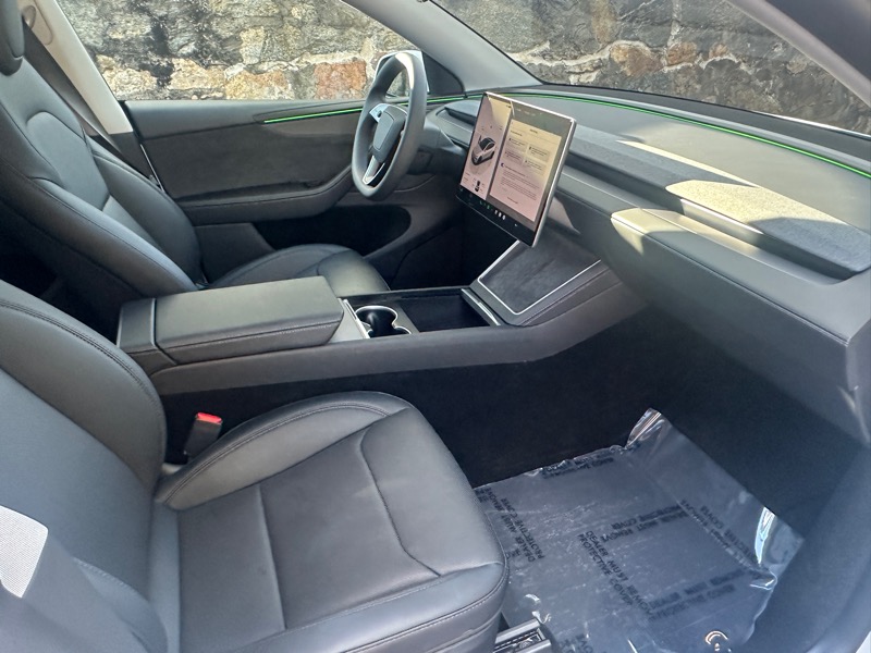 Tesla Model Y Long Range AWD 2026