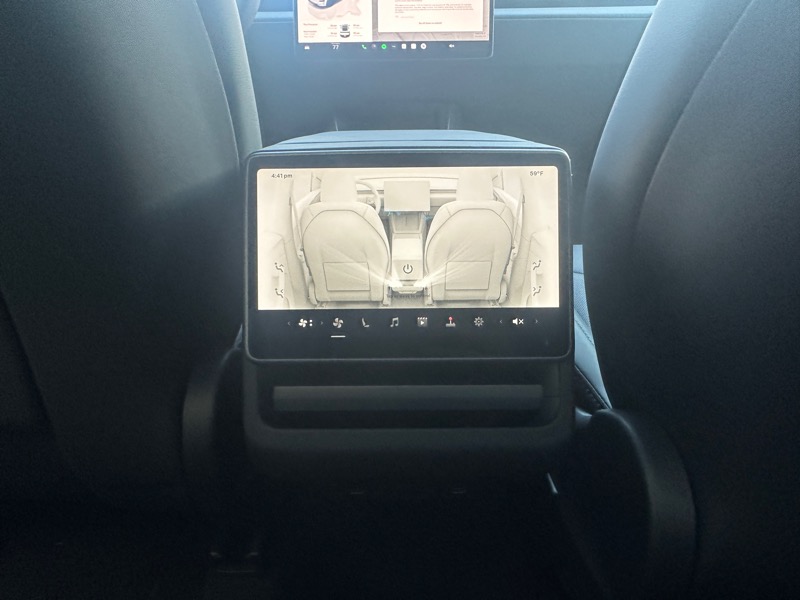 Tesla Model Y Long Range AWD 2026