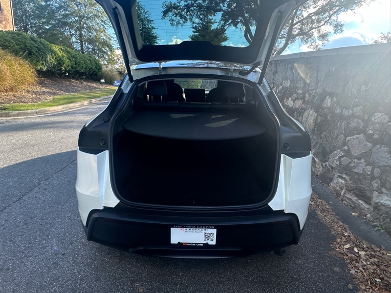 Tesla Model Y Long Range AWD 2026