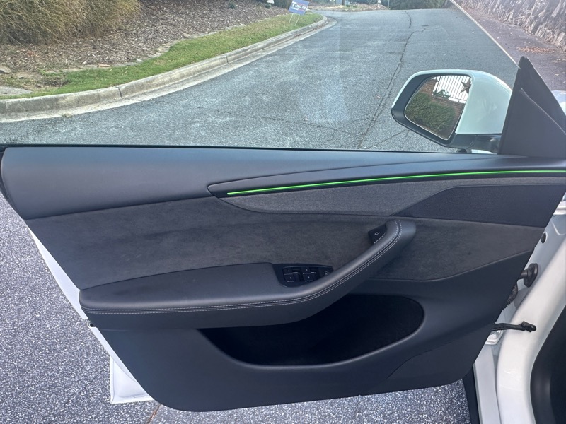 Tesla Model Y Long Range AWD 2026