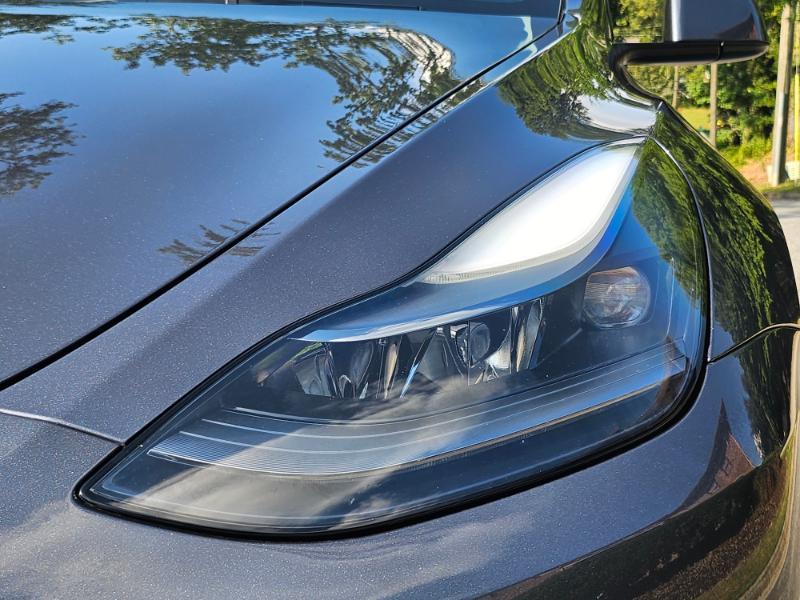 Tesla Model Y photo 28