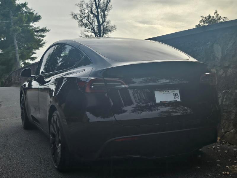 Tesla Model Y photo 13