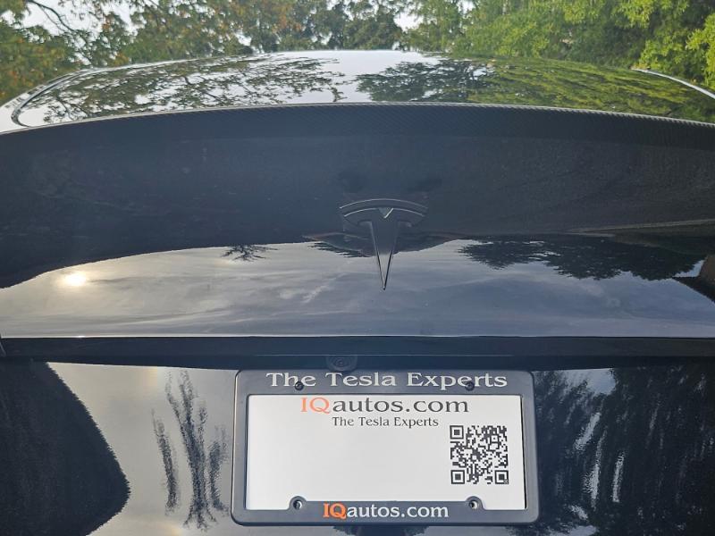 Tesla Model Y photo 30