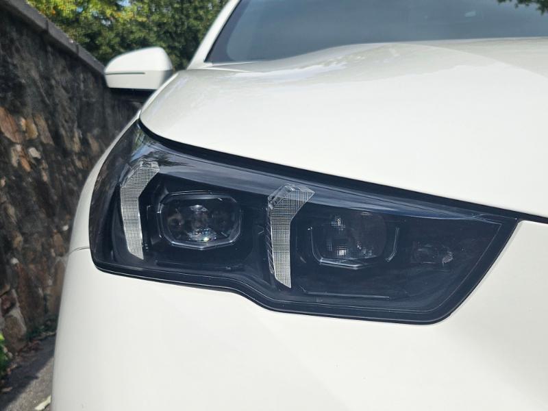 BMW i5 photo 23