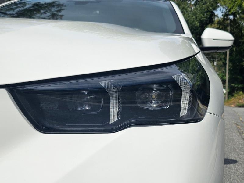 BMW i5 photo 25