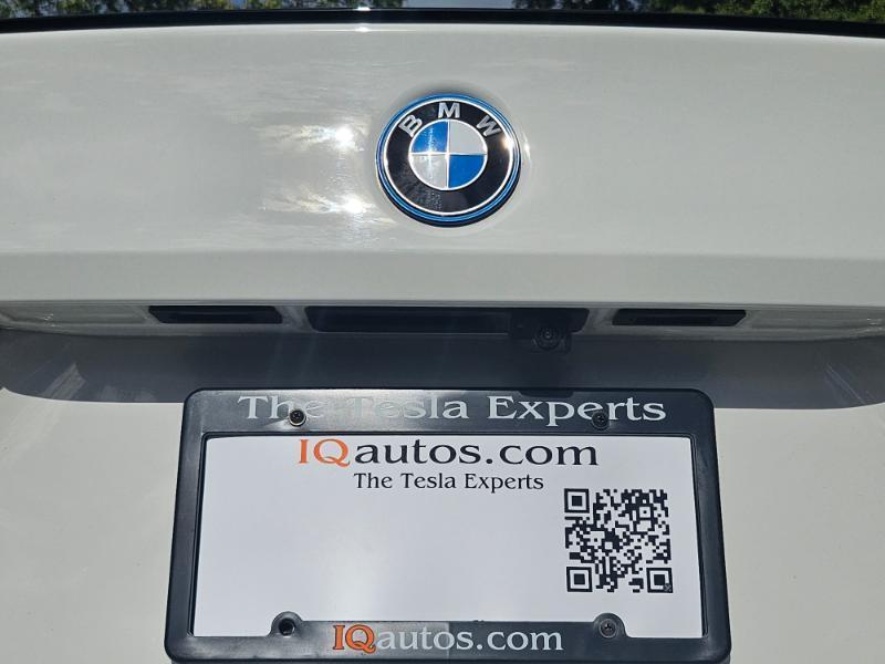 BMW i5 photo 27