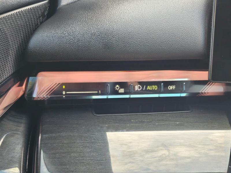 BMW i5 photo 36