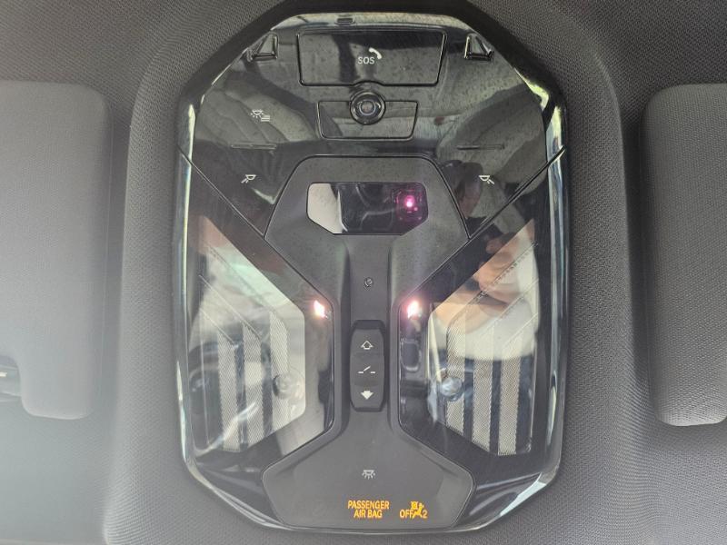 BMW i5 photo 44