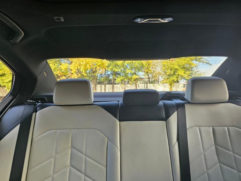 BMW i5 photo 71