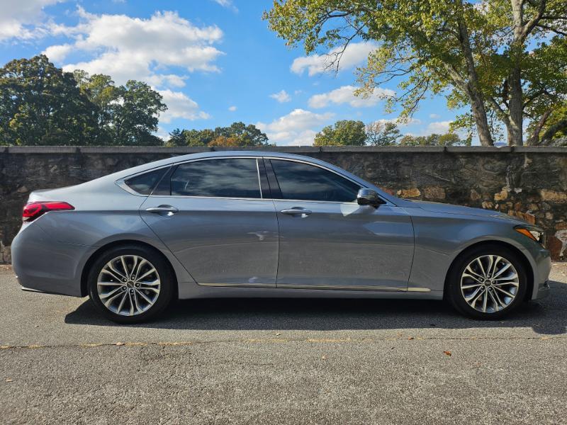 Genesis G80 photo 8