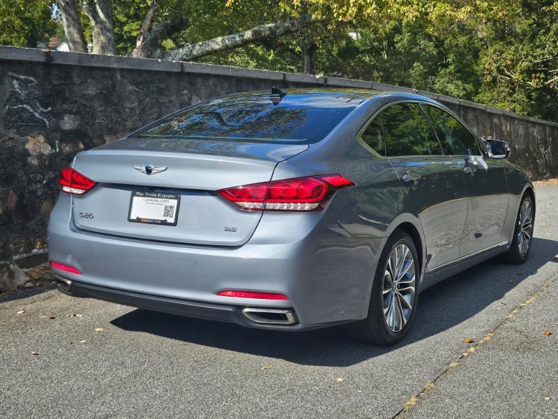 Genesis G80 photo 9