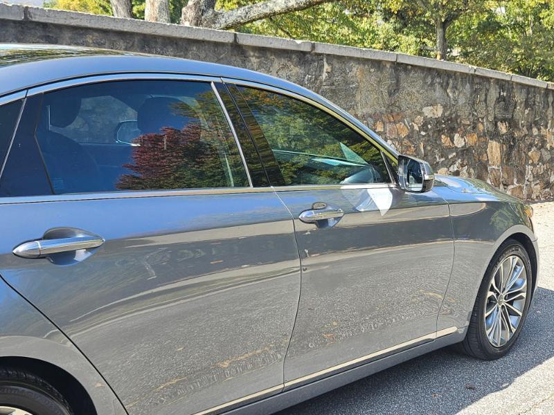 Genesis G80 photo 19