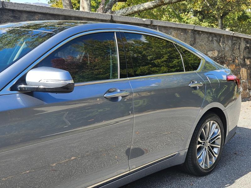 Genesis G80 photo 20