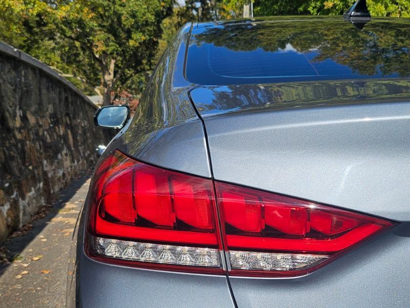 Genesis G80 photo 26