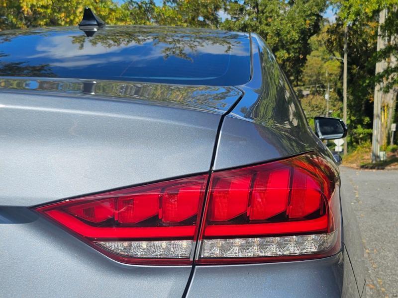 Genesis G80 photo 28