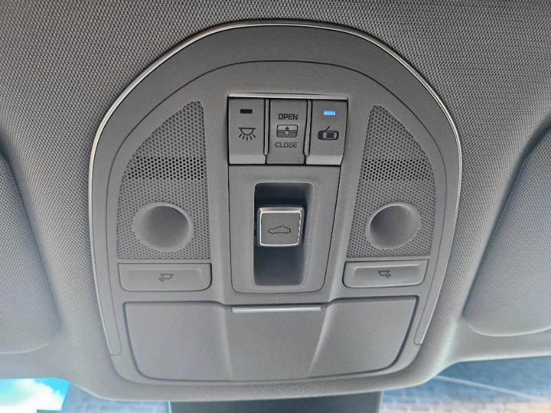 Genesis G80 photo 45