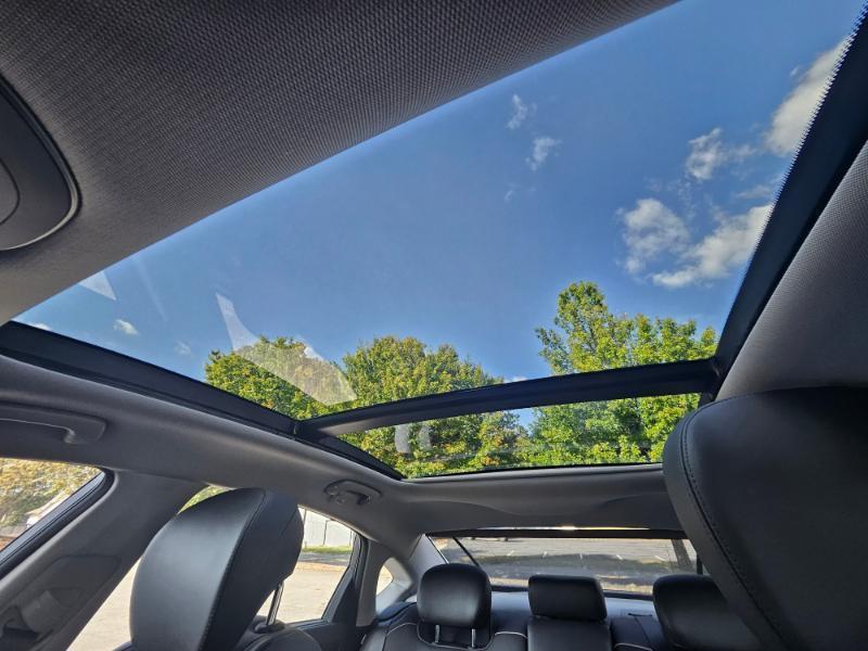 Genesis G80 photo 49